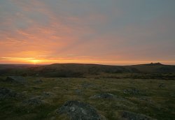 Sunrise 2 on Houndtor Wallpaper