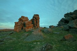 Golden Hour 1 on Houndtor Wallpaper