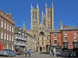 Lincoln Cathedral 1 Wallpaper