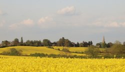 View towards Steeple Claydon, Bucks Wallpaper