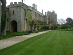 Sudeley Castle, May 2010 Wallpaper