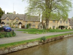 Lower Slaughter near Stow-on-the-Wold Wallpaper