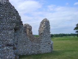 Knowlton Church and Earthworks Wallpaper