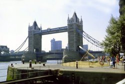 Tower Bridge. Wallpaper