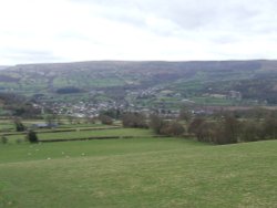 View of Crickhowell from the Table Mountain Wallpaper