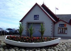 RNLI Shop Wallpaper