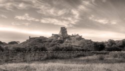 Corfe Castle Wallpaper