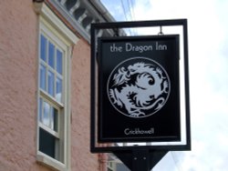 The Dragon Inn, Crickhowell Wallpaper