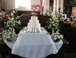 Holy Trinity Church Flower Festival, Wedding Theme Wallpaper