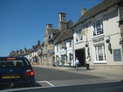 Along High Street - Lechlade Wallpaper