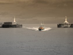 RNLB Spirit of Lowestoft Wallpaper