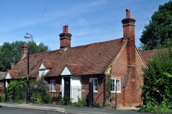 Reeves Cottage, Sheering Road Wallpaper