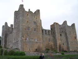 Bolton Castle, North Yorkshire Wallpaper