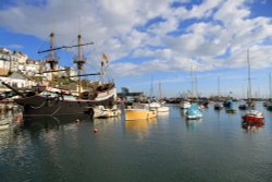 Brixham Harbour Wallpaper