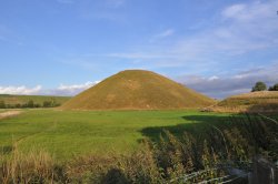 Silbury Hill Wallpaper