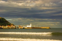 Scarborough harbour Wallpaper