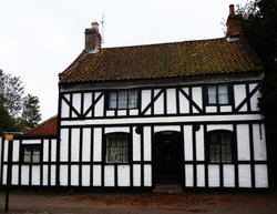 The date on this house is 1654 Wallpaper