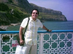 Llandudno - Posing on the Pier - June 2010 Wallpaper