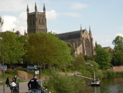 Worcester Cathedral, May 2010 Wallpaper