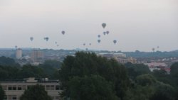 Balloons over Bristol Wallpaper