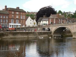 The river Severn in Bewdley Wallpaper