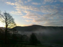 Knot Hill Delph at Daybreak Wallpaper