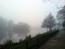 Nottingham University lake Wallpaper