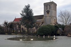 Haddenham, Buckinghamshire. Wallpaper