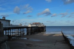 Cromer pier in late Autumn 2009 Wallpaper