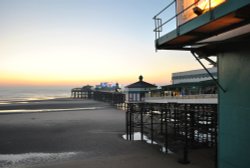 Autumn sunset from the North pier Wallpaper