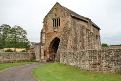 Cleeve Abbey Wallpaper