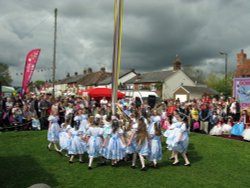 Downton Cuckoo Fair – Maypole dancing.