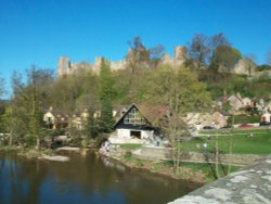 LUDLOW CASTLE Wallpaper