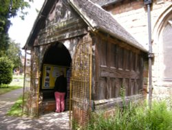 St Laurence's XII century Church in Northfield, West Midlands Wallpaper