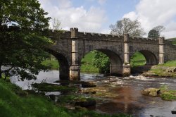 Bridge over the River Wharfe Wallpaper