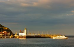 Regal lady leaving Scarborough harbour Wallpaper