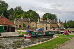 Avoncliff and Bradford on Avon Wallpaper