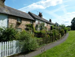 Cosy Cottage Corner 2 Wallpaper