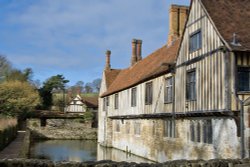 Ightham Mote Wallpaper