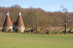 Oast at Ightham Wallpaper