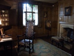 The Study, Packwood House Wallpaper