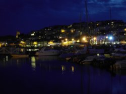 Brixham at dusk. Wallpaper