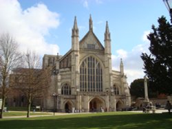 Winchester Cathedral Wallpaper