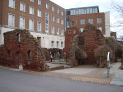 Ruins of St Catherine's Chapel Wallpaper