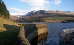 Dovestone reservoir Wallpaper