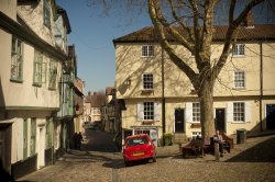 Elm Hill, Norwich, Norfolk. Wallpaper