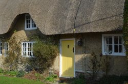 Cottage at Enford Wallpaper