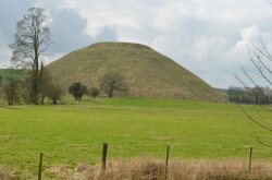 Silbury Hill Wallpaper