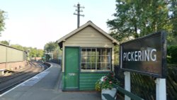 Pickering Railway Station - North Yorkshire Moors Railway Wallpaper