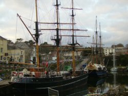 Charlestown Harbour Wallpaper